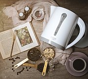 Adler AD 1244 electric kettle 2.5 L 2200 W White