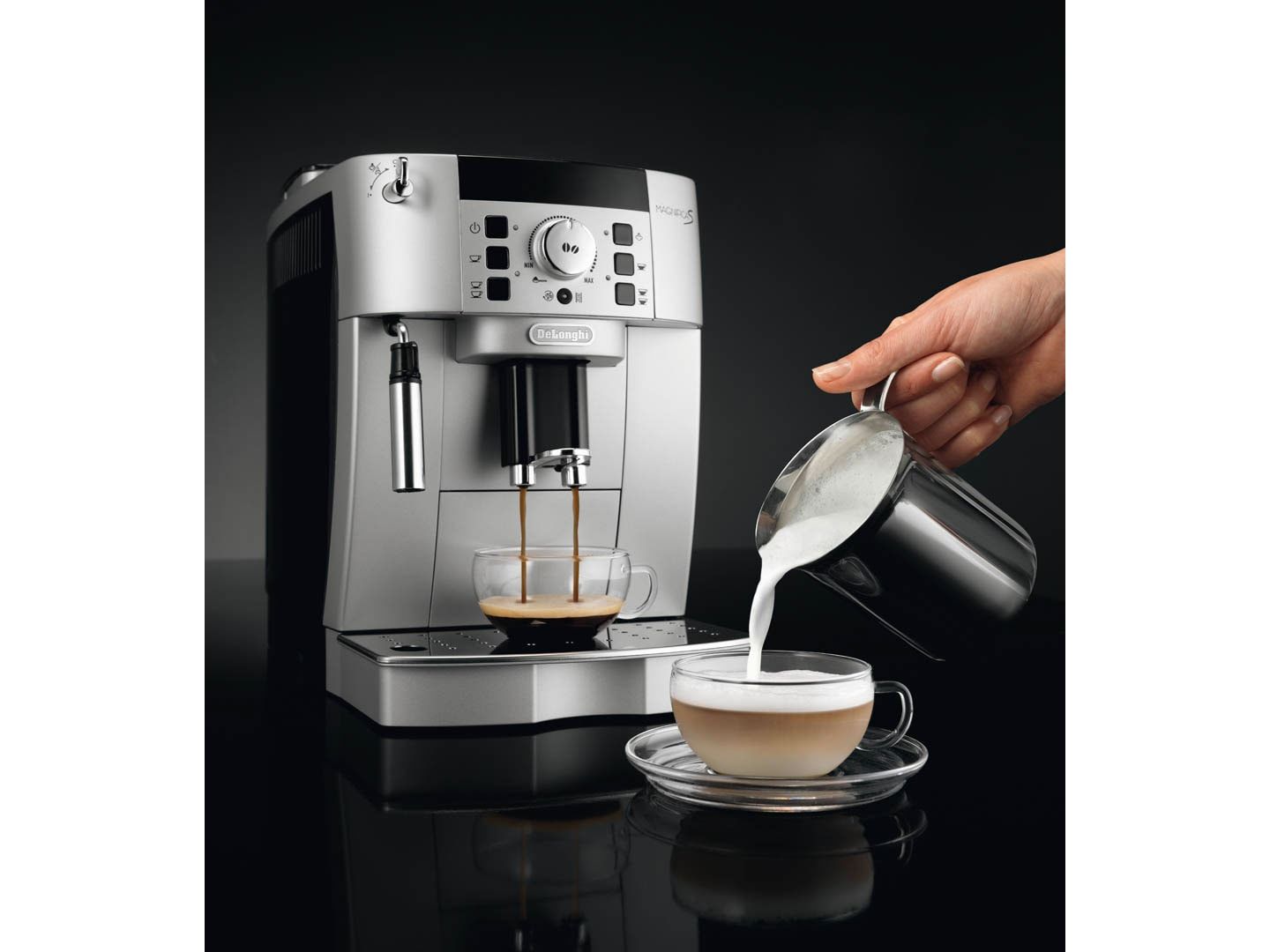 De’Longhi ECAM 22.110.SB coffee maker Fully-auto Espresso machine 1.8 L