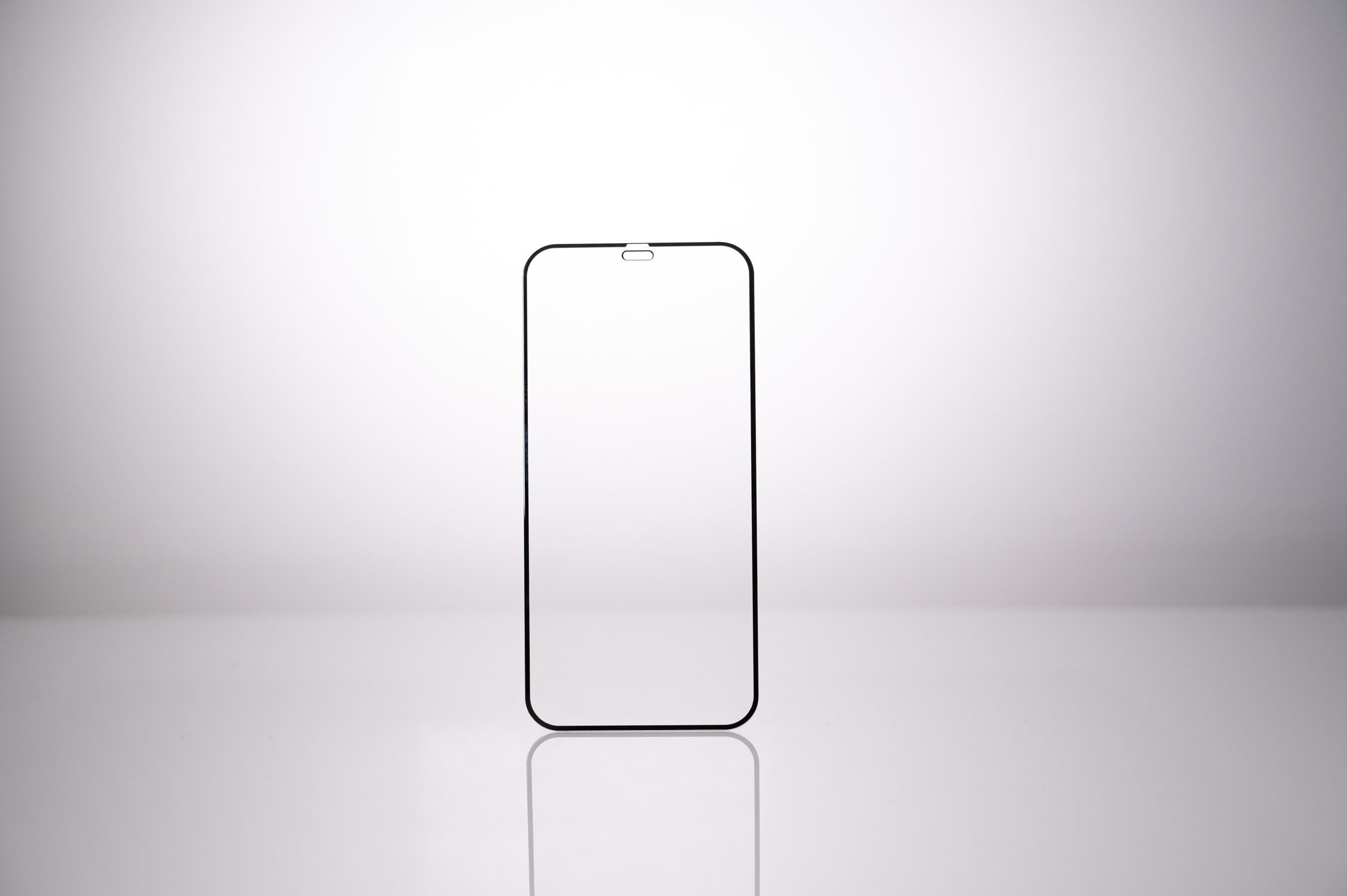 FOLIE STICLA  Spacer pentru Iphone 13 Mini, grosime 0.3mm, acoperire totala ecran, strat special anti-ulei si anti-amprenta, Tempered Glass, sticla 9D, duritate 9H 