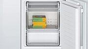 Bosch KIV86VFE1 fridge-freezer Built-in 267 L White