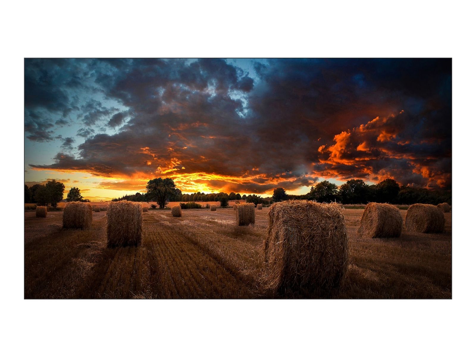 Ecran Videowall LFD Monitor Samsung VM46B-U, 46  (117cm), FHD, Bezel 3.5mm (2.25+1.25), Luminozitate 500nit, Timp Raspuns 8ms, Contrast 1200:1, Haze 0.25, [...] Conectivitate: INPUT: 1xDVI-D, 1xDP1.2, 2xHDMI 2.0, HDCP2.2, 1xLAN for F/W upgrade, 1xRS232C, 1xIR, Audio In Stereo Mini Jack OUTPUT