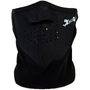 Masca confortabila si rezistenta la vant, perforata la gura si nas pentru a respira mai bine, culoare negru, material fleece(polar) poliester si membrana windstopper in partea din fata