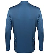 Tricou din tesatura COOLMAX, ideal in sezonul cald, tesatura speciala Coolmax combina perfect transferarea transpratiei de pe piele pe suprafata exterioara a materialului si uscarea rapida, creand in acelasi timp o senzatie placuta de racoare, testate in c