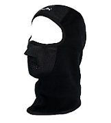 Cagula calduroasa, ce lasa pielea sa respire, perforata la gura si nas pentru a respira mai bine, culoare negru, material fleece(polar) poliester si membrana windstopper in partea din fata si frunte