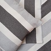   King Size Bedspread 200x220 with 2 pillow covers 45x45 cm 
Material : 75% Cotton and  25% Polyester
  