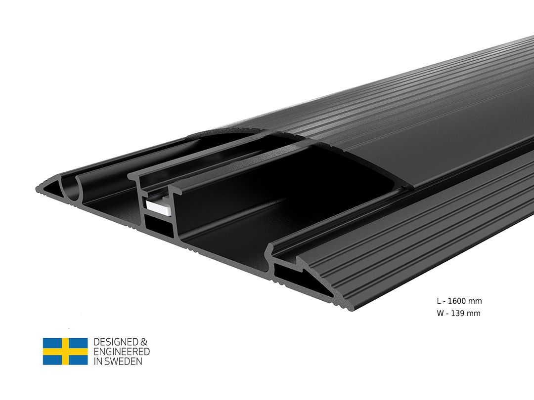 Plinta de mascare cabluri Multibrackets MB-5407, lungime 1600 mm, aluminiu, negru