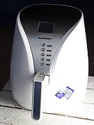 Blaupunkt AFD601 fryer Single 4 L Stand-alone 1500 W Deep fryer White