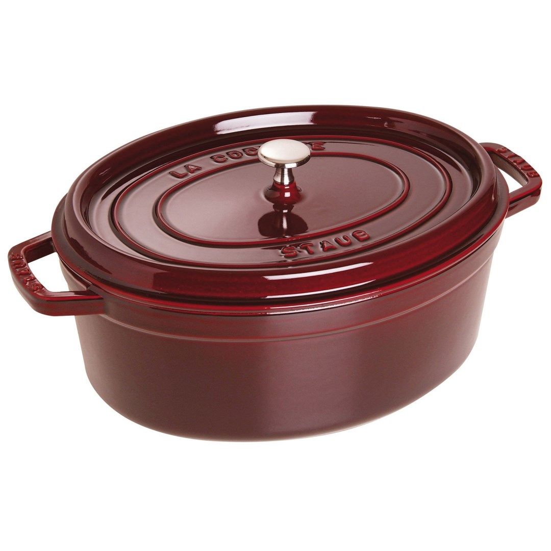 Staub oval cast iron pot - Grenadine  5.5 ltr