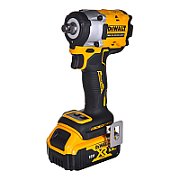 Impact wrench 1/2  18V 406 Nm 2x 5.0 Ah DCF921P2T DEWALT