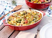 Staub Oval Ceramic Platter - 1.1 ltr  Red