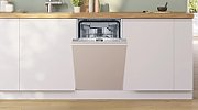 Series 4 Fully integrated built-in dishwasher 45 cm E