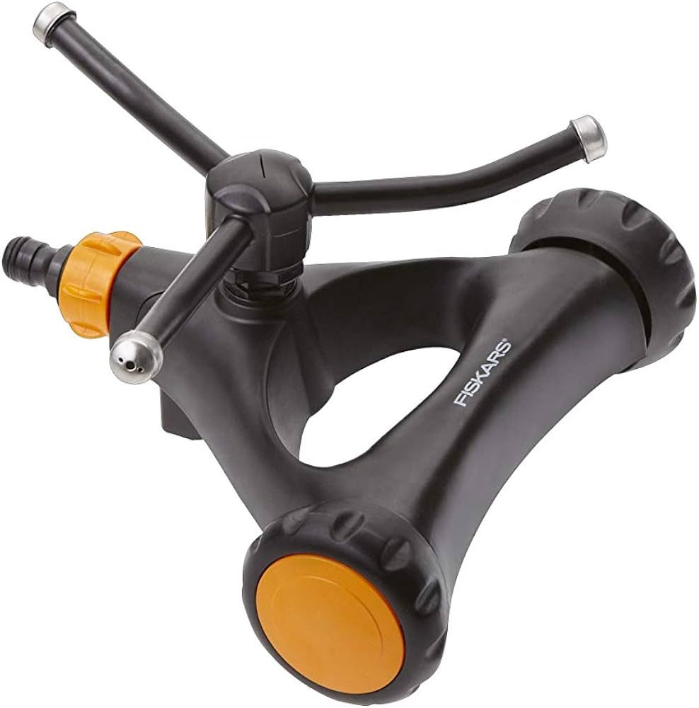 FISKARS METAL PULSE SPRINKLER WITH WHEELS