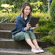 RUGGED FOLIO 7TH AND 8TH/GENERATION GRAPHITE FRA CENTRAL