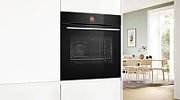 Bosch Serie 8 HBG7241B1 oven 71 L A+ Black