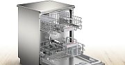 Bosch Serie 4 SMS4EKI06E dishwasher Freestanding 13 place settings B