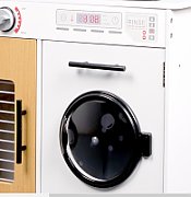 ROMIS Bornekokken i tra med tilbehor