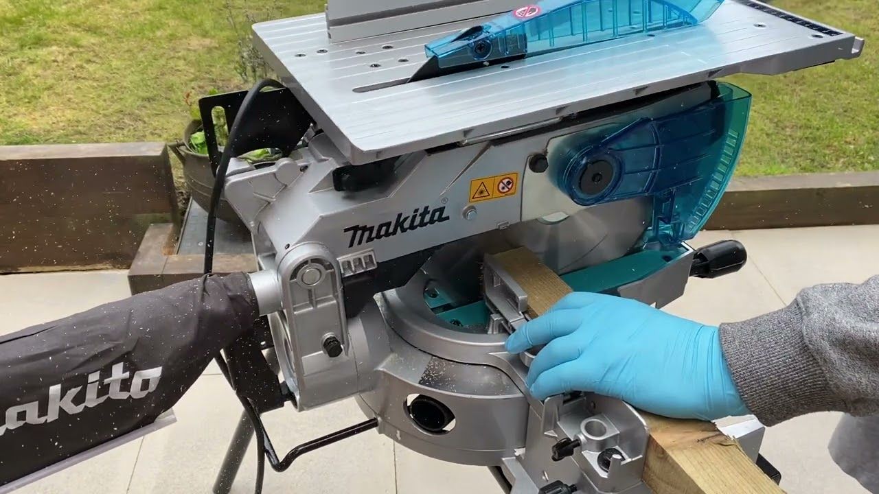 Makita LH1201FL mitre saw 1650 W 3800 RPM
