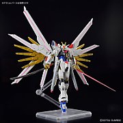 HGCE 1/144 MIGHTY STRIKE FREEDOM GUNDAM