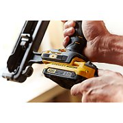 20V Max 16-gauge Nailer/Stapler