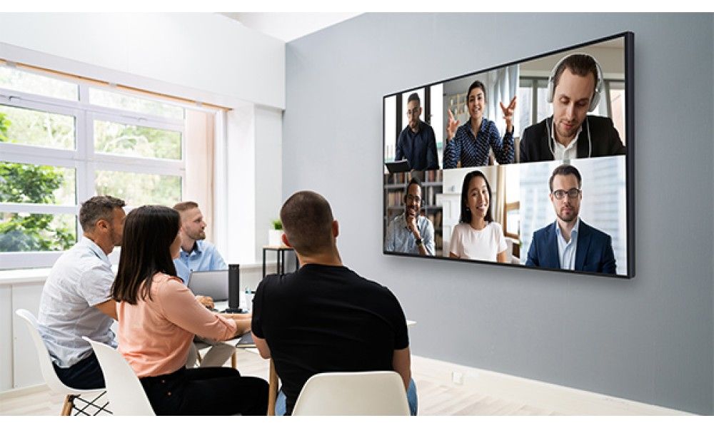 Panasonic TH-55CQE2W Afișaj Semne Panou informare digital de perete 139,7 cm (55 ) LCD Wi-Fi 500 cd/m² 4K Ultra HD Negru