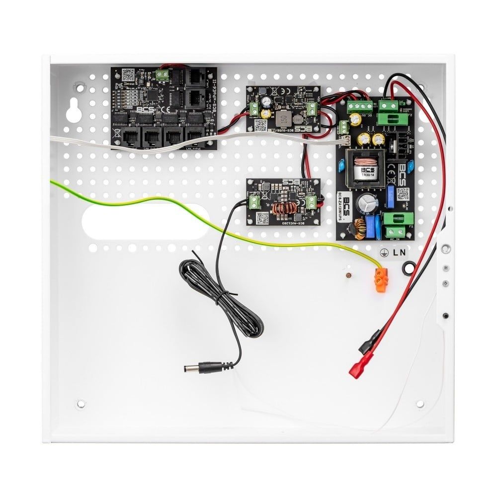 BCS BCS-UPS/IP4/E-S Set de alimentare de rezervă pentru 5 receptoare PoE într-o carcasă internă