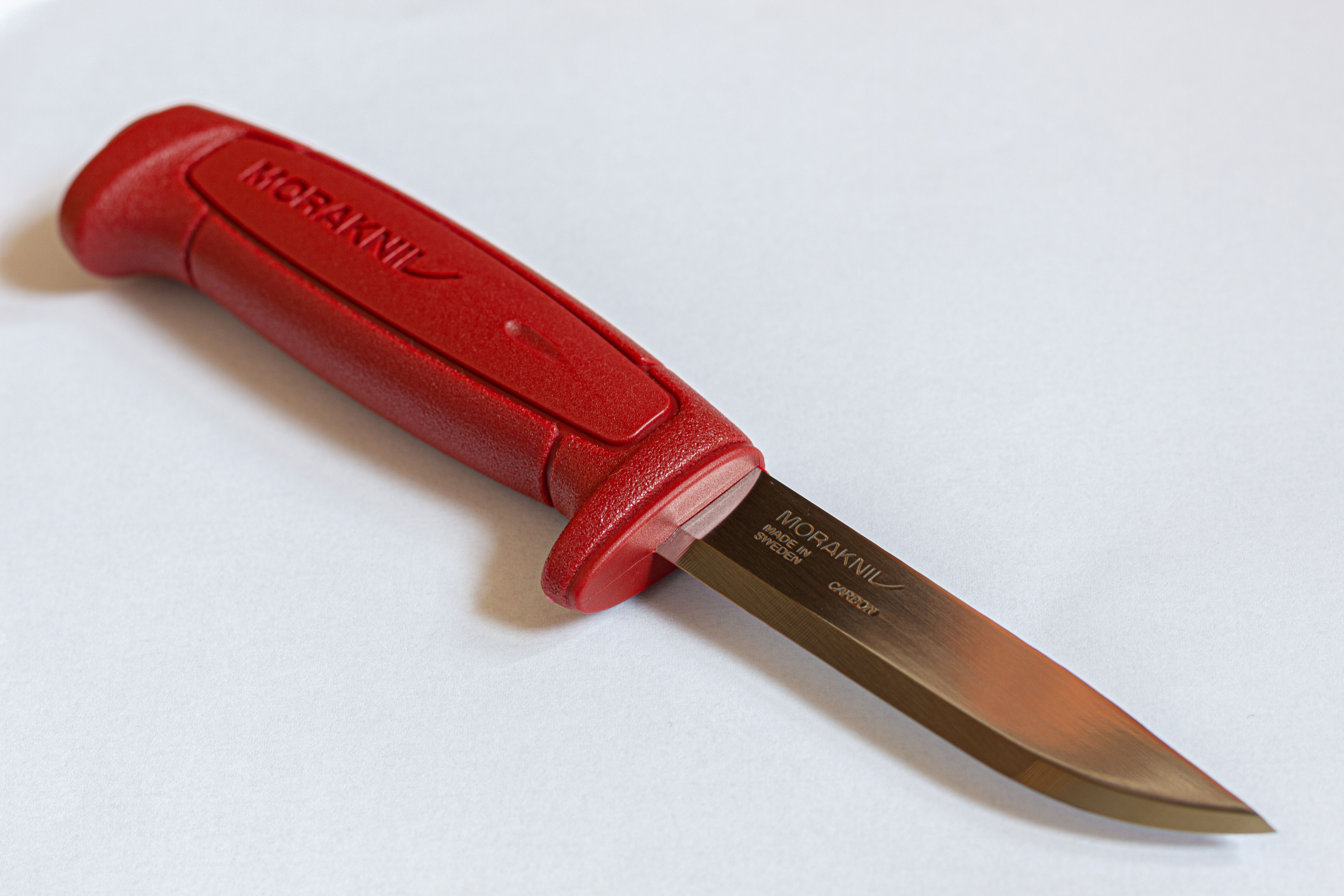 Morakniv BASIC knife 511 - Carbon Steel - Red