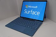 Laptop Microsoft Surface Pro 11, 13 inch 2880 x 1920 Touchscreen, Qualcomm X Plus, 16 GB RAM, 512 GB SSD, Qualcomm Adreno, Windows 11 Pro, Tastatura International, Negru