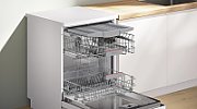 Bosch Serie 4 SMS4HVW14E dishwasher Freestanding 14 place settings C