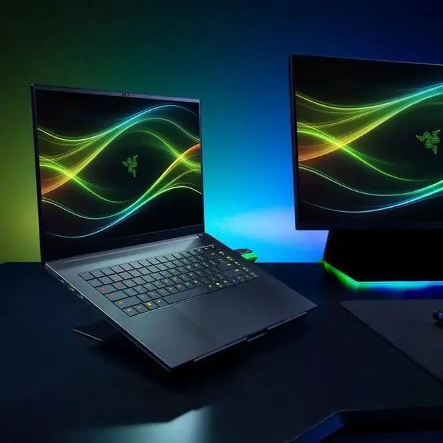 ASUS GX651AX Ultra 9 386H 64GB 2TB RTX 5080 W11P