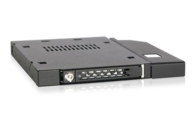 We-Ra. IcyDock  6 3cm SATAI-III/SAS HDD&SSD  - Slim ODD FDD retail